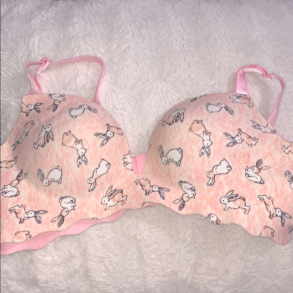 Bunny bra 36/80 or 32A Japanese
